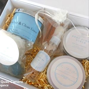 Candle & Body Care Collection Set